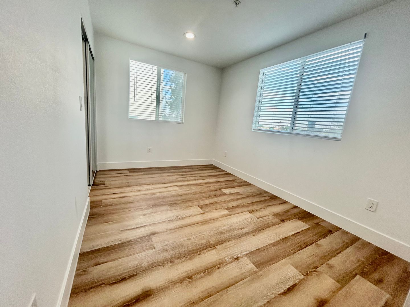 8418 S Main Street  - Los Angeles - California - 3 bed, 3 bath rental property