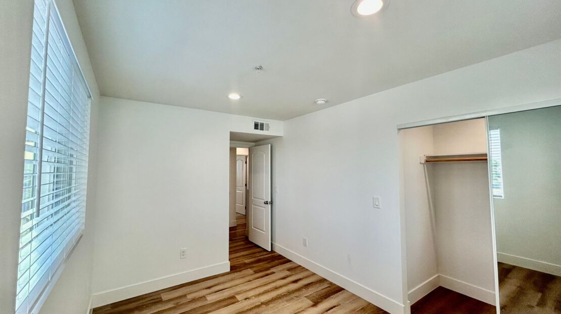 8418 S Main Street  - Los Angeles - California - 3 bed, 3 bath rental property