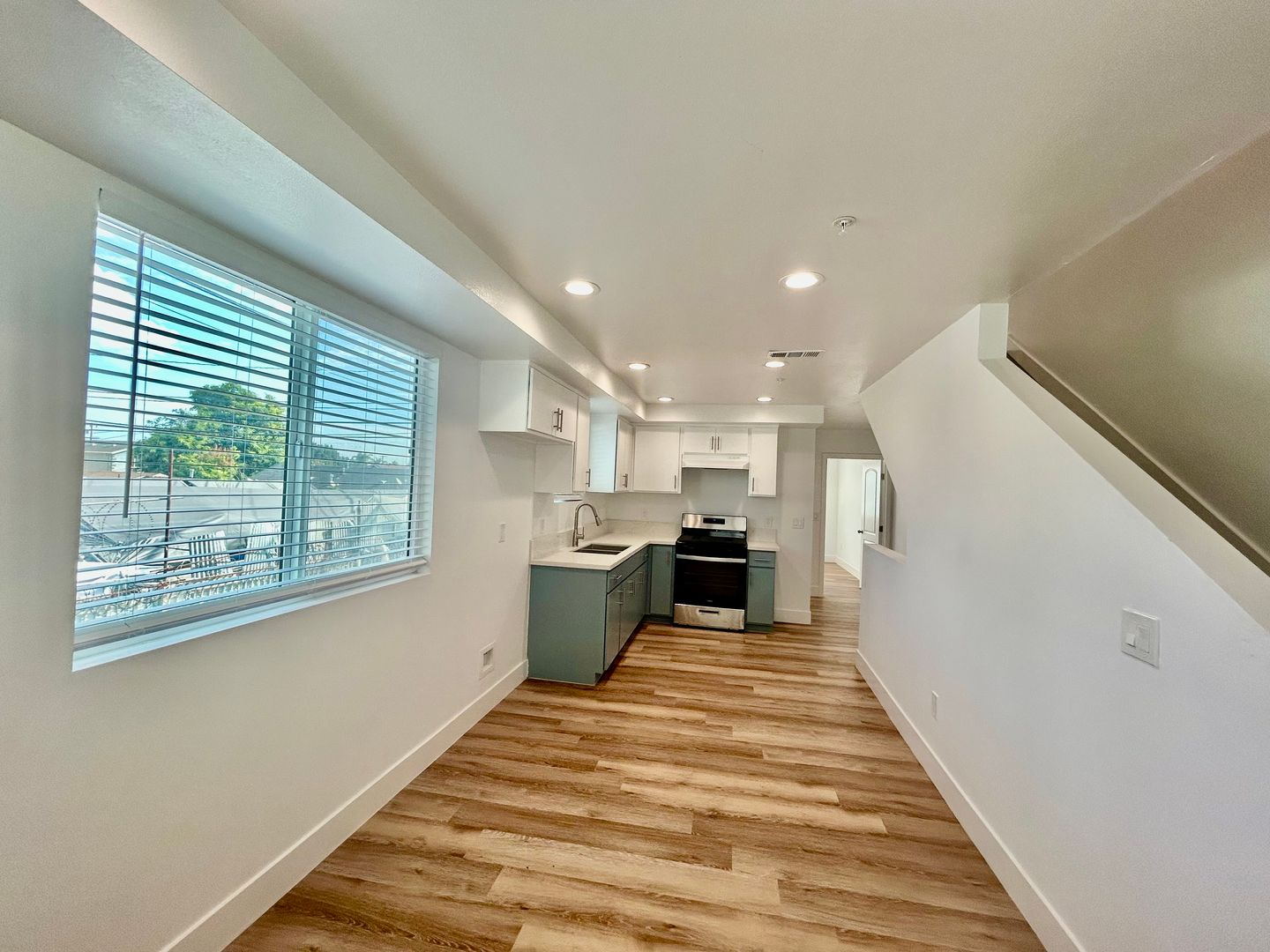 8418 S Main Street  - Los Angeles - California - 3 bed, 3 bath rental property