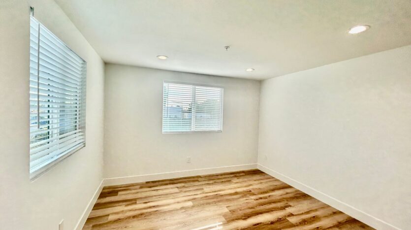 8418 S Main Street  - Los Angeles - California - 3 bed, 3 bath rental property