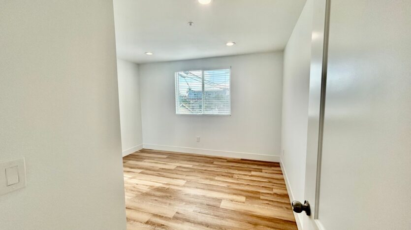 8418 S Main Street  - Los Angeles - California - 3 bed, 3 bath rental property