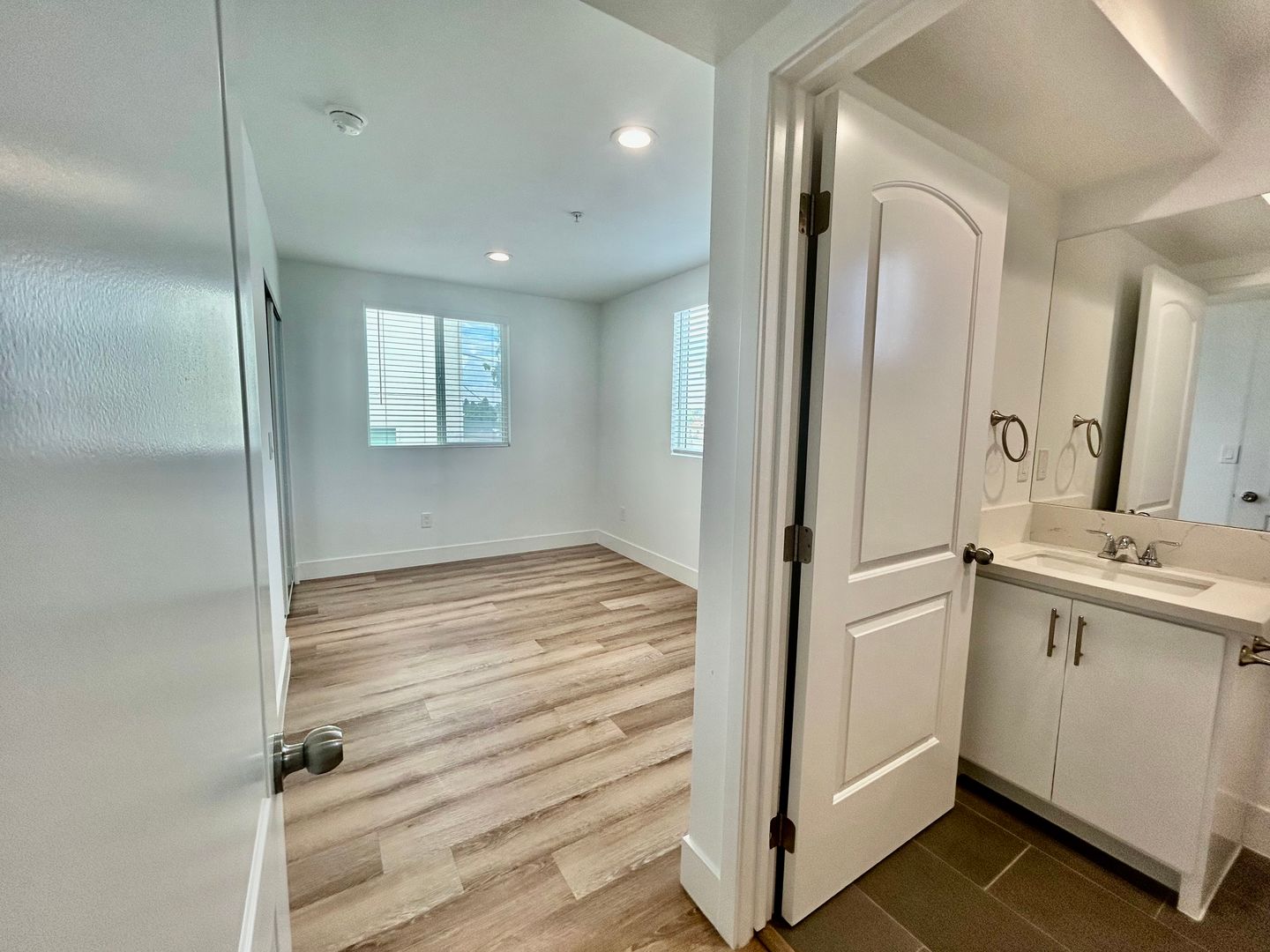 8418 S Main Street  - Los Angeles - California - 3 bed, 3 bath rental property