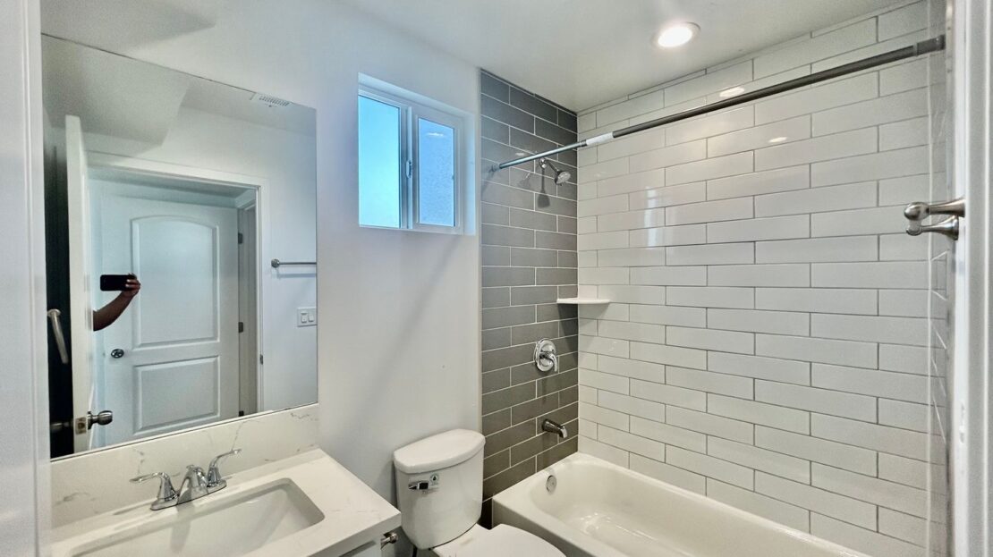 8418 S Main Street  - Los Angeles - California - 3 bed, 3 bath rental property