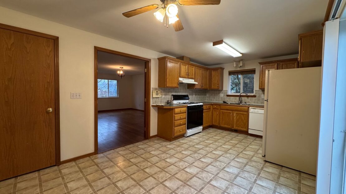 8447 Mayfair Pl. - Blaine - Washington - 3 bed, 2 bath rental property