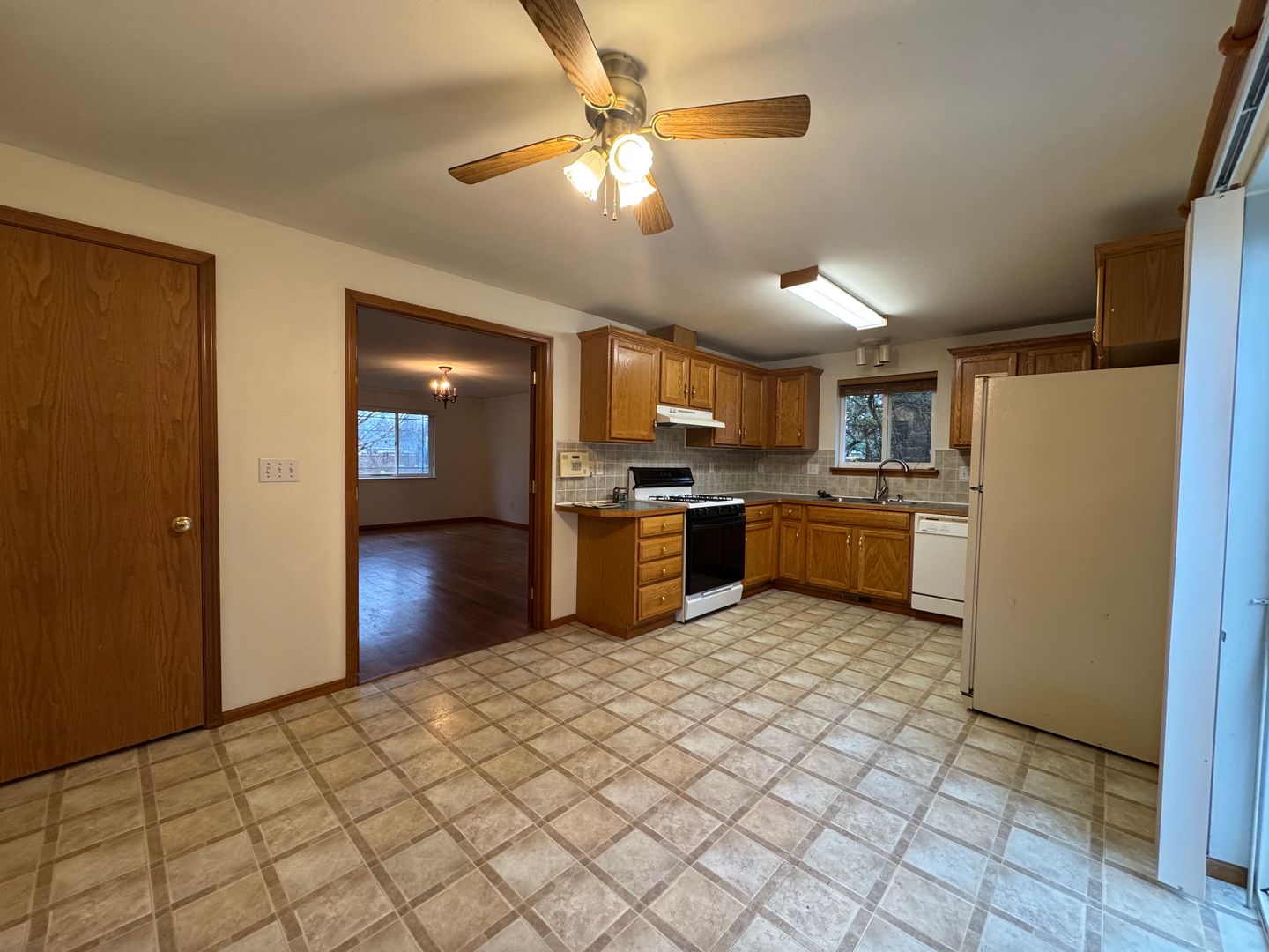 8447 Mayfair Pl. - Blaine - Washington - 3 bed, 2 bath rental property