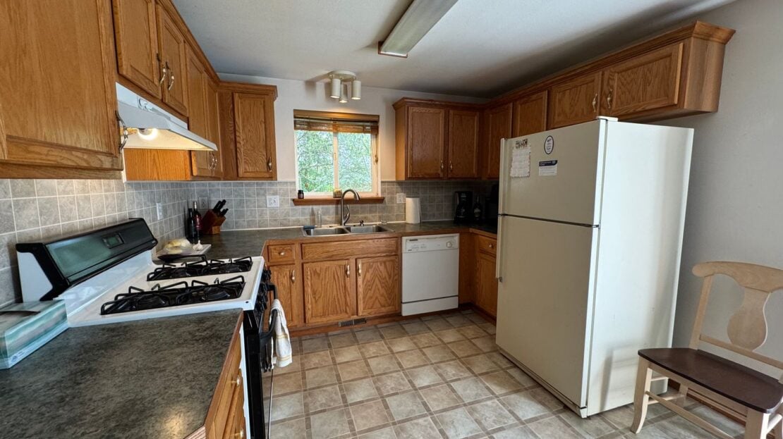 8447 Mayfair Pl. - Blaine - Washington - 3 bed, 2 bath rental property