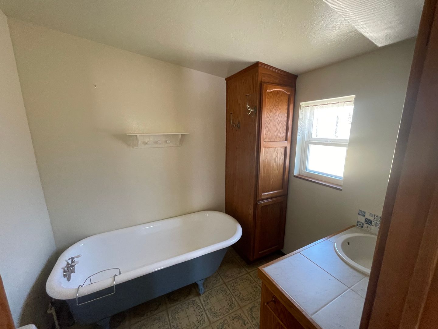 8464 Owens Way - Valley Springs - California - 2 bed, 2 bath rental property