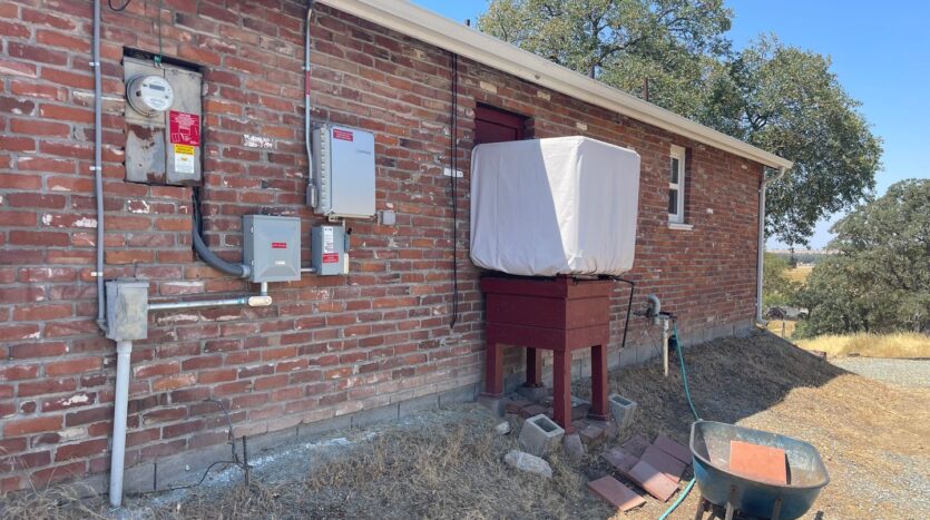 8464 Owens Way - Valley Springs - California - 2 bed, 2 bath rental property