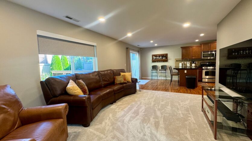 8501 12th St SE - Lake Stevens - Washington - 3 bed, 2.5 bath rental property