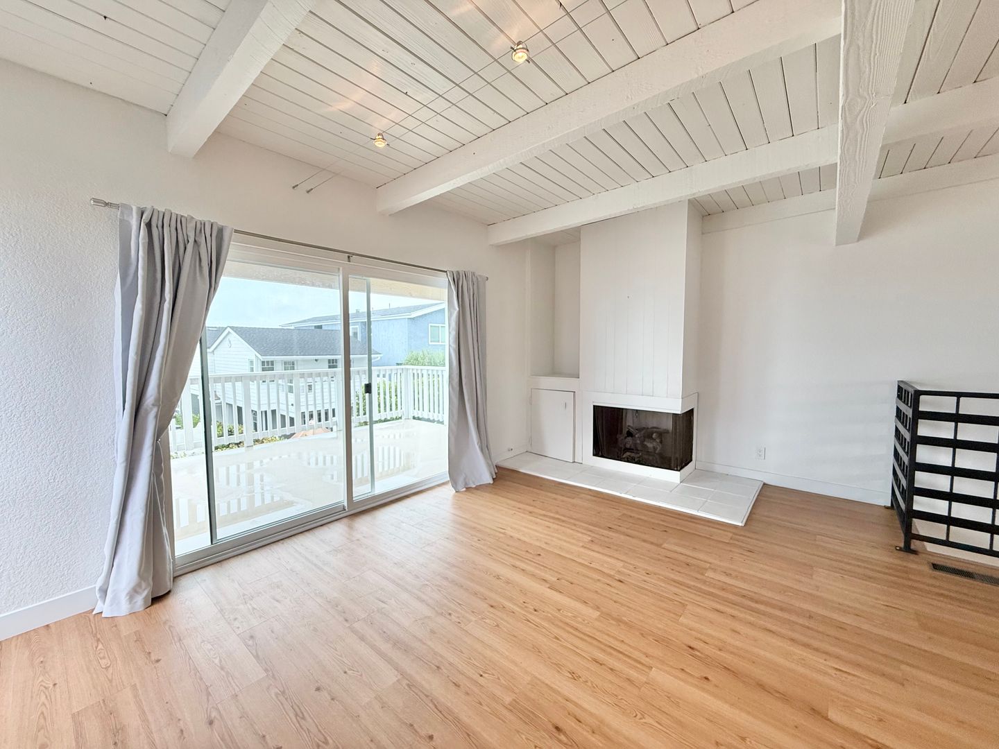 851 Acapulco St  - Laguna Beach - California - 3 bed, 2 bath rental property