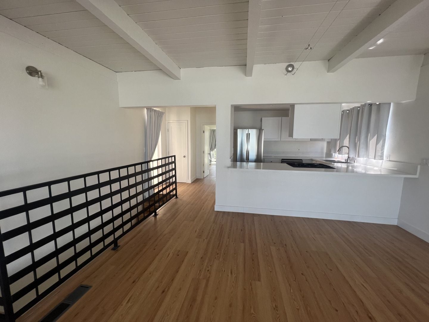 851 Acapulco St  - Laguna Beach - California - 3 bed, 2 bath rental property