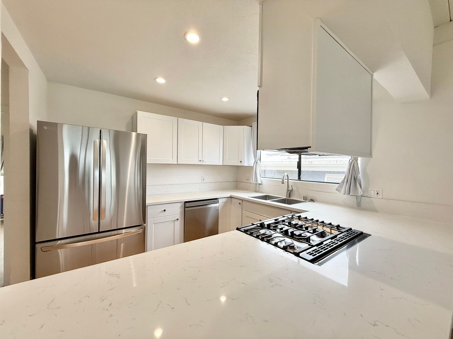 851 Acapulco St  - Laguna Beach - California - 3 bed, 2 bath rental property