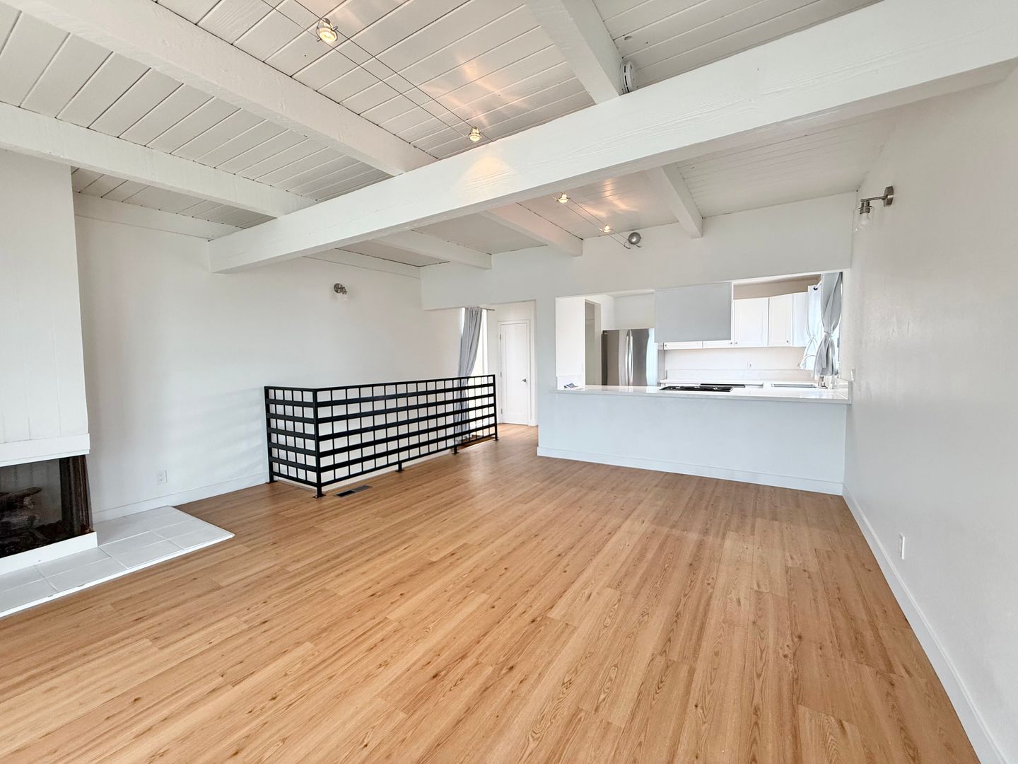 851 Acapulco St  - Laguna Beach - California - 3 bed, 2 bath rental property