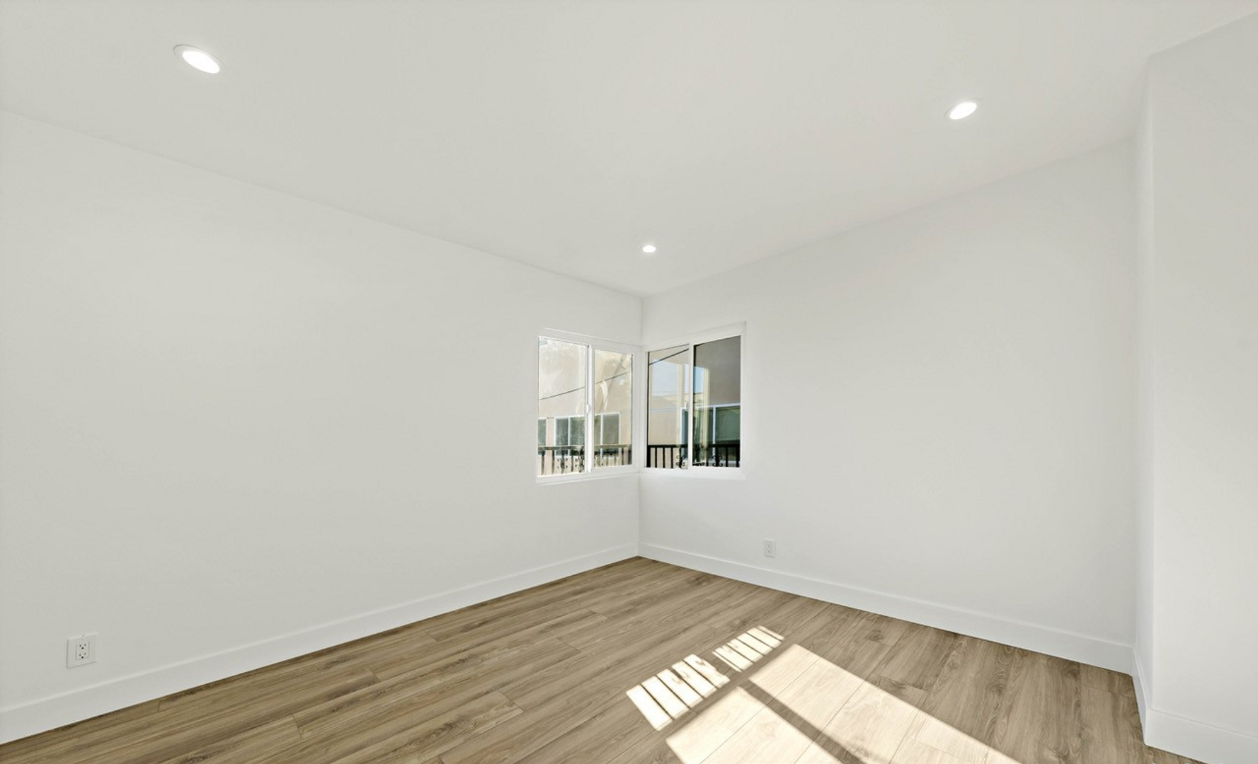 8528 Cashio Street - #6 - Los Angeles - California - 2 bed, 1 bath rental property