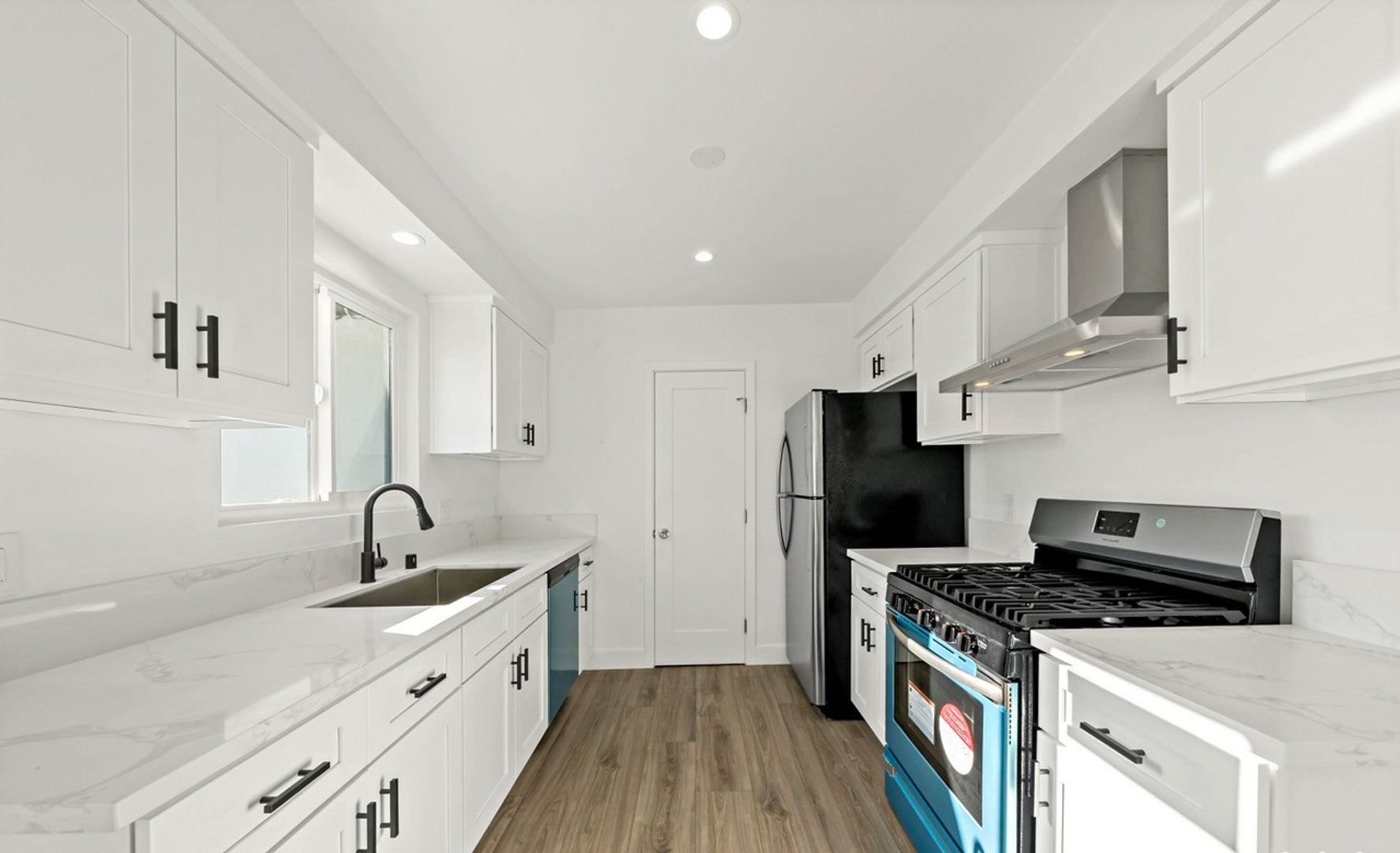 8528 Cashio Street - #6 - Los Angeles - California - 2 bed, 1 bath rental property