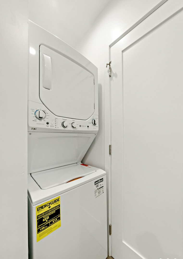 8528 Cashio Street - #6 - Los Angeles - California - 2 bed, 1 bath rental property