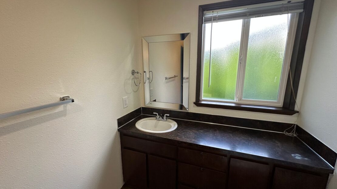 861 - 863 Alder St. - # 861 - Blaine - Washington - 2 bed, 1 bath rental property