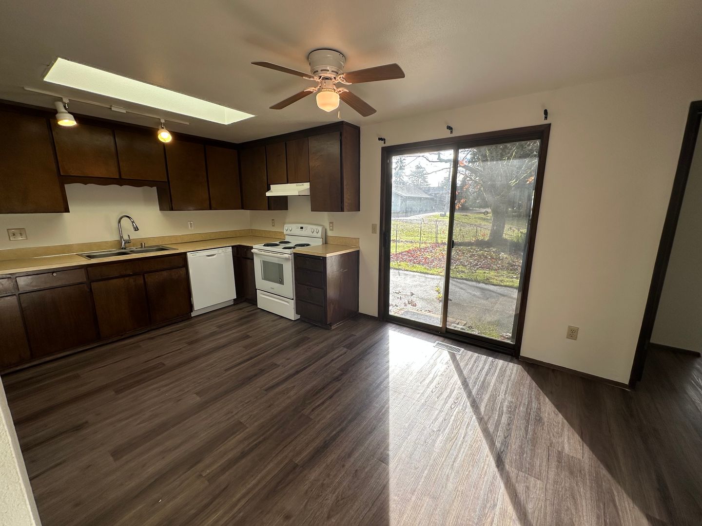 861 - 863 Alder St. - # 861 - Blaine - Washington - 2 bed, 1 bath rental property