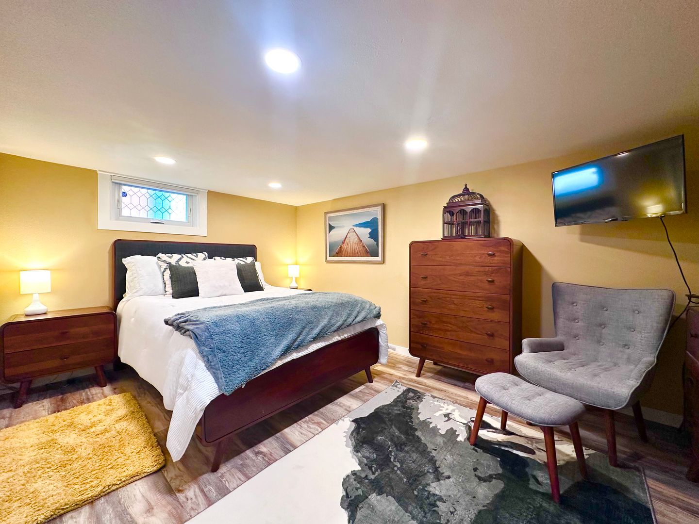 8715 SE 30th Ave.  - Milwaukie - Oregon - 2 bed, 1 bath rental property