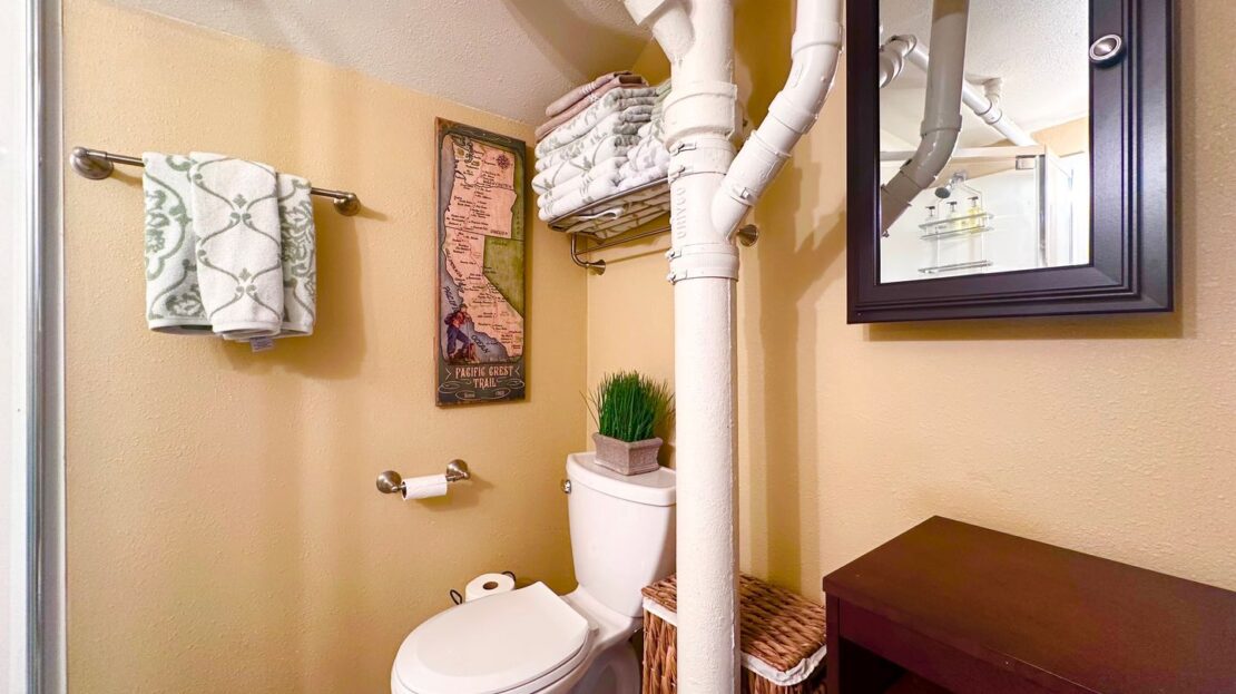 8715 SE 30th Ave.  - Milwaukie - Oregon - 2 bed, 1 bath rental property