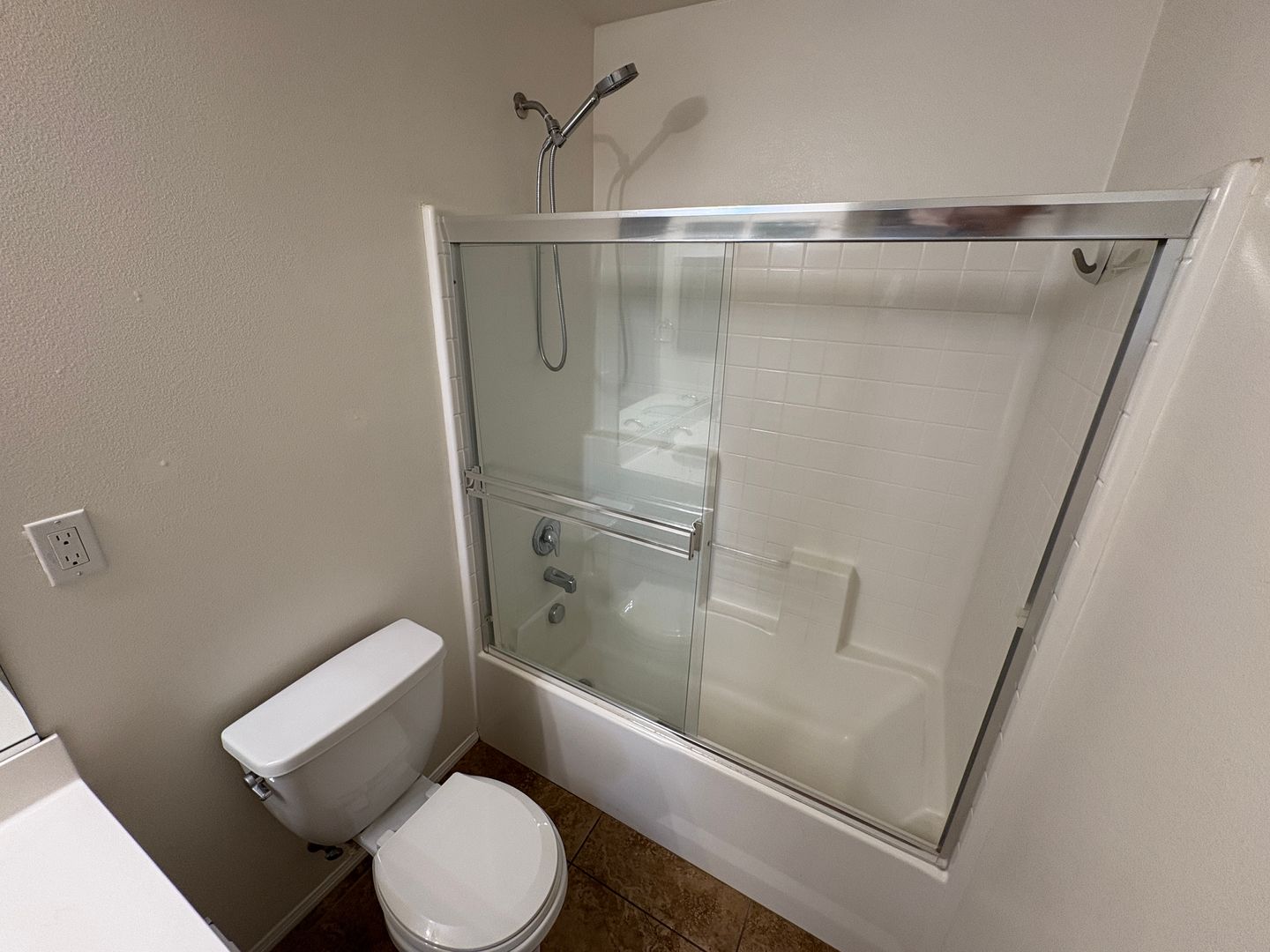 8745 Bald Eagle Drive - Eastvale - California - 5 bed, 3 bath rental property