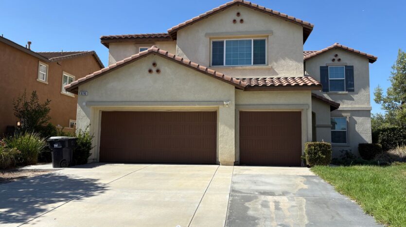 8745 Bald Eagle Drive - Eastvale - California - 5 bed, 3 bath rental property