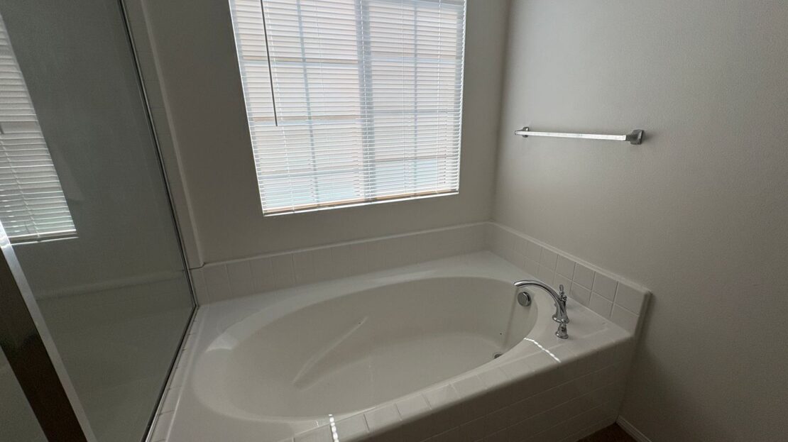 8745 Bald Eagle Drive - Eastvale - California - 5 bed, 3 bath rental property