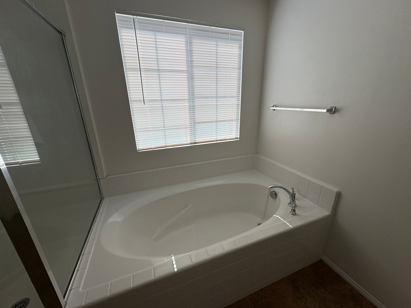 8745 Bald Eagle Drive - Eastvale - California - 5 bed, 3 bath rental property