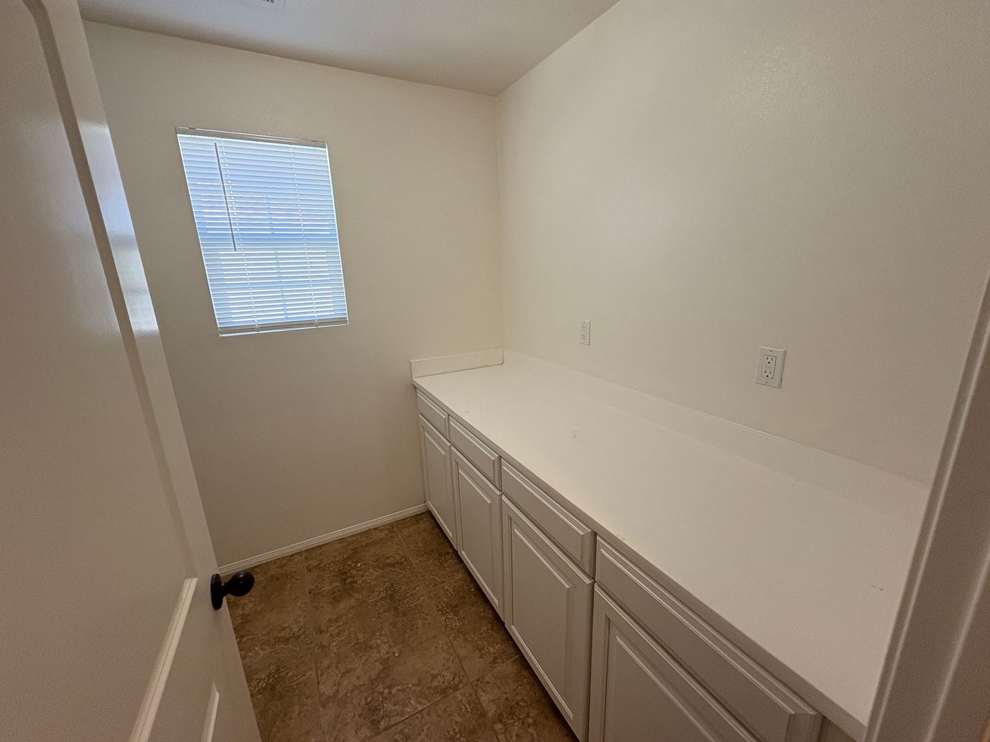 8745 Bald Eagle Drive - Eastvale - California - 5 bed, 3 bath rental property