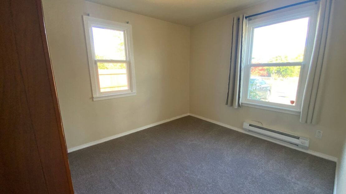 8830 S Sheridan Ave - Tacoma - Washington - 3 bed, 1 bath rental property