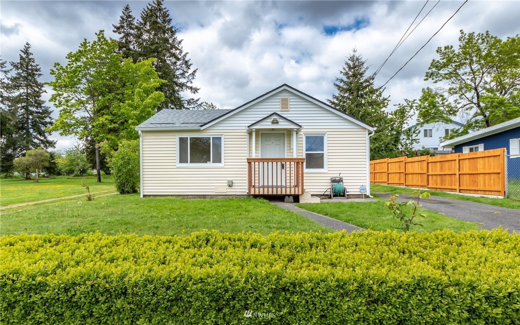 8830 S Sheridan Ave - Tacoma - Washington - 3 bed, 1 bath rental property