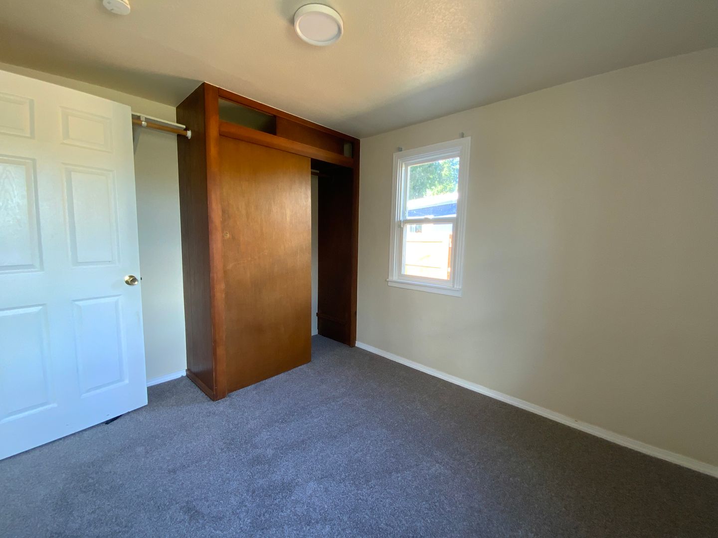 8830 S Sheridan Ave - Tacoma - Washington - 3 bed, 1 bath rental property