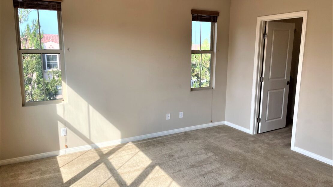 90 Rembrandt - Irvine - California - 3 bed, 2.5 bath rental property