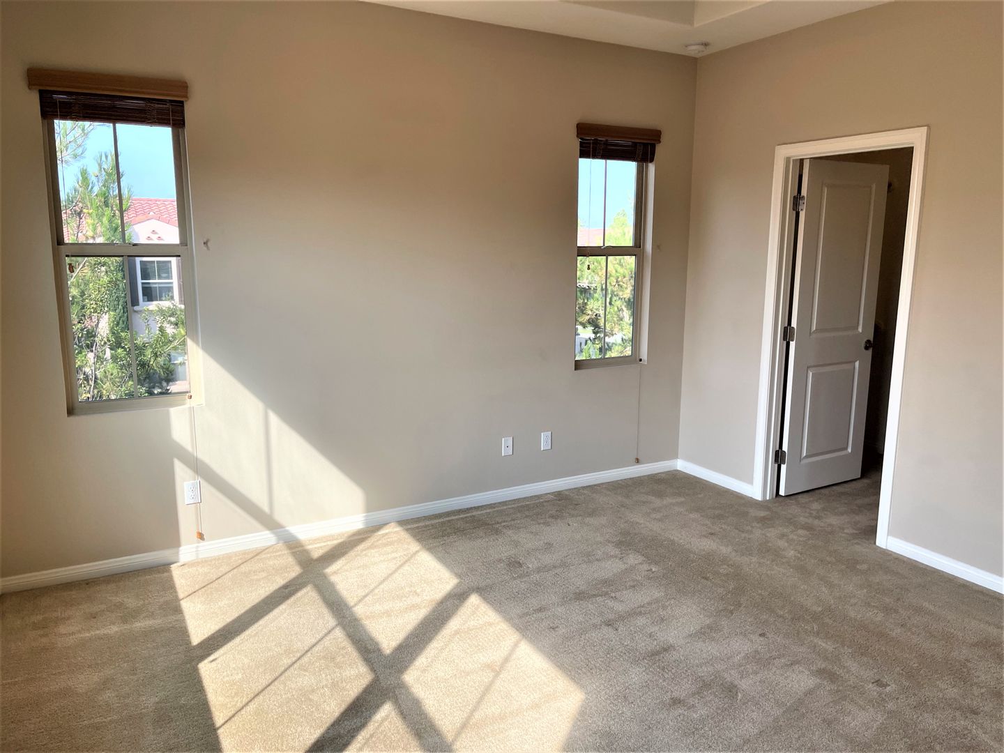 90 Rembrandt - Irvine - California - 3 bed, 2.5 bath rental property