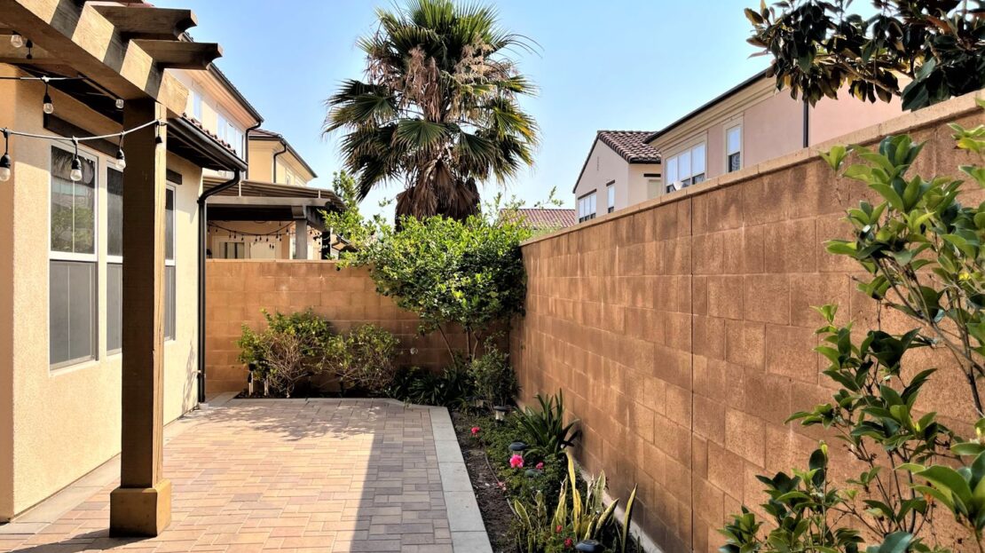 90 Rembrandt - Irvine - California - 3 bed, 2.5 bath rental property