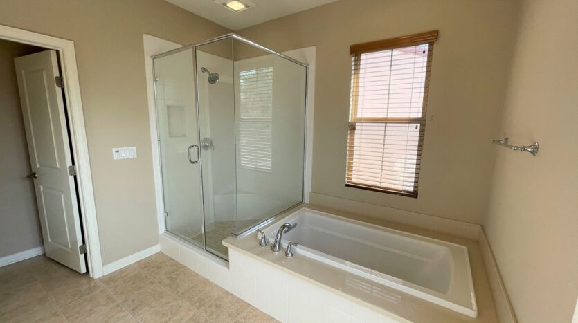 90 Rembrandt - Irvine - California - 3 bed, 2.5 bath rental property