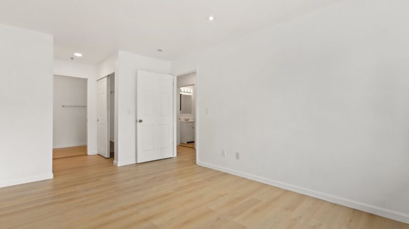 901 E Marine View Dr Unit #202 - Everett - Washington - 2 bed, 2 bath rental property