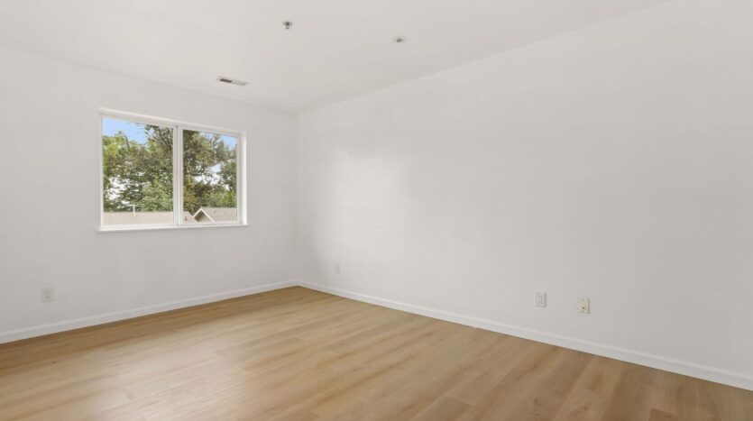 901 E Marine View Dr Unit #202 - Everett - Washington - 2 bed, 2 bath rental property