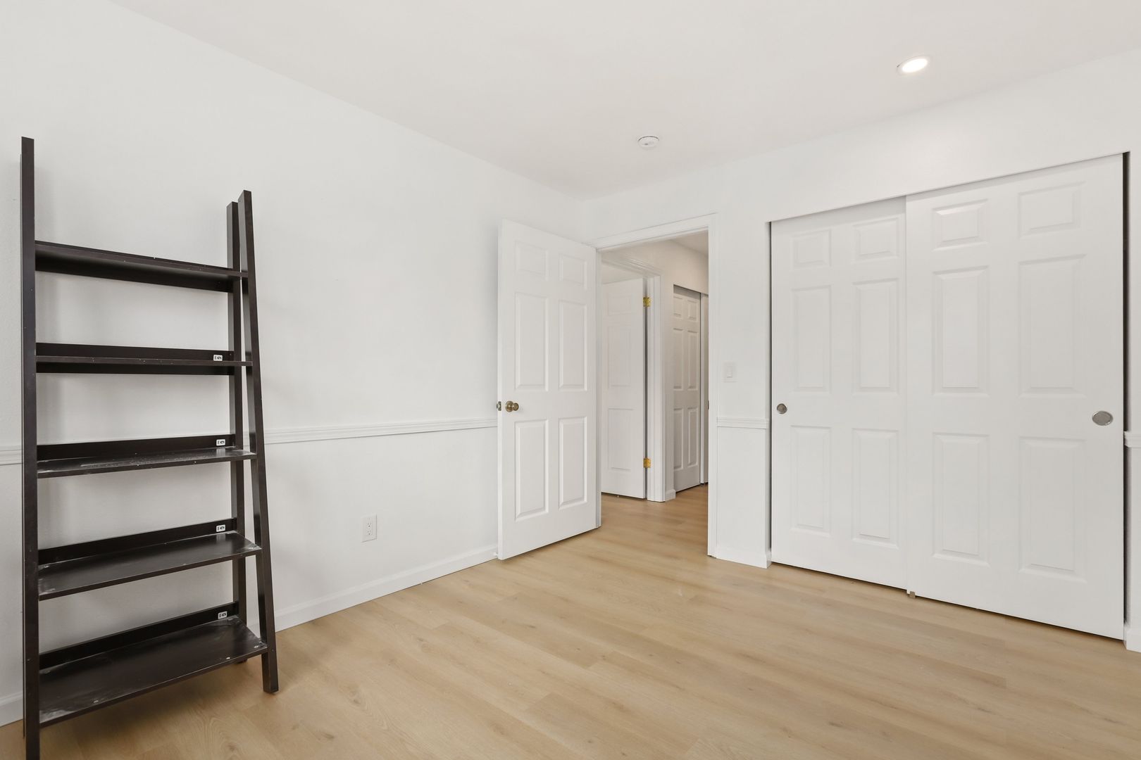 901 E Marine View Dr Unit #202 - Everett - Washington - 2 bed, 2 bath rental property