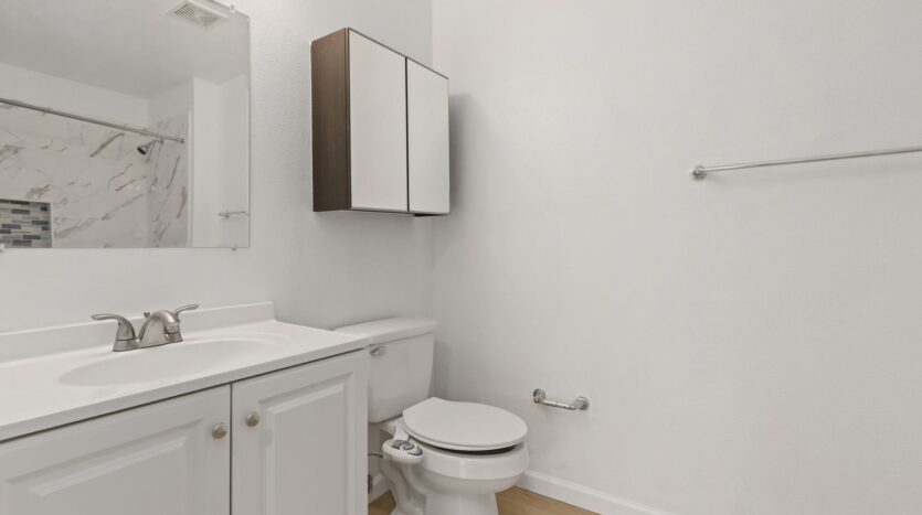 901 E Marine View Dr Unit #202 - Everett - Washington - 2 bed, 2 bath rental property