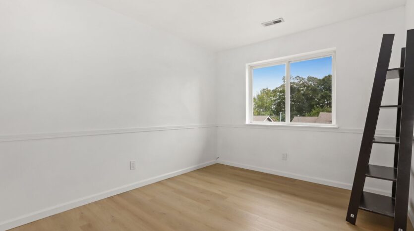 901 E Marine View Dr Unit #202 - Everett - Washington - 2 bed, 2 bath rental property