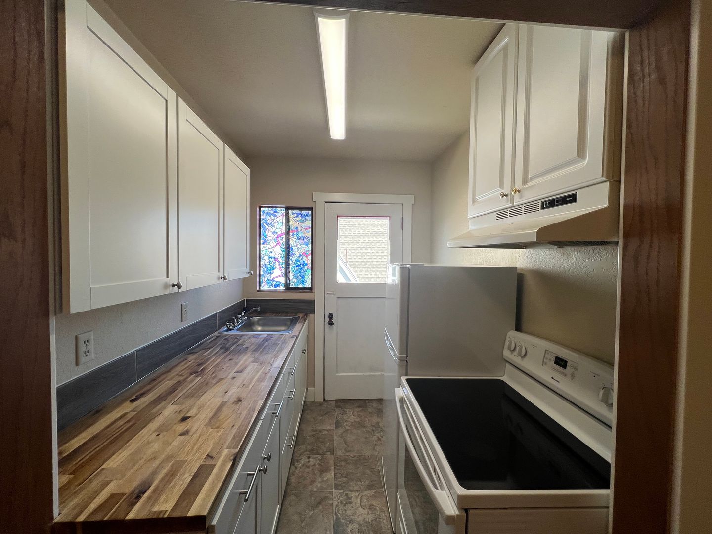 901 High Street - Bellingham - Washington - 1 bed, 1 bath rental property