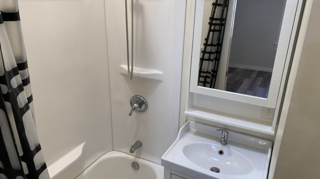 909 Virginia Street Unit B - Vallejo - California - 2 bed, 2 bath rental property