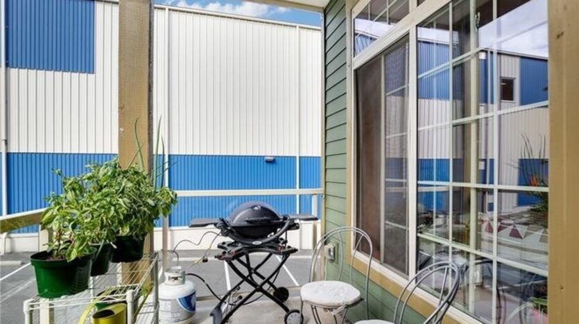 910 Gladstone #209 - Bellingham - Washington - 2 bed, 1 bath rental property