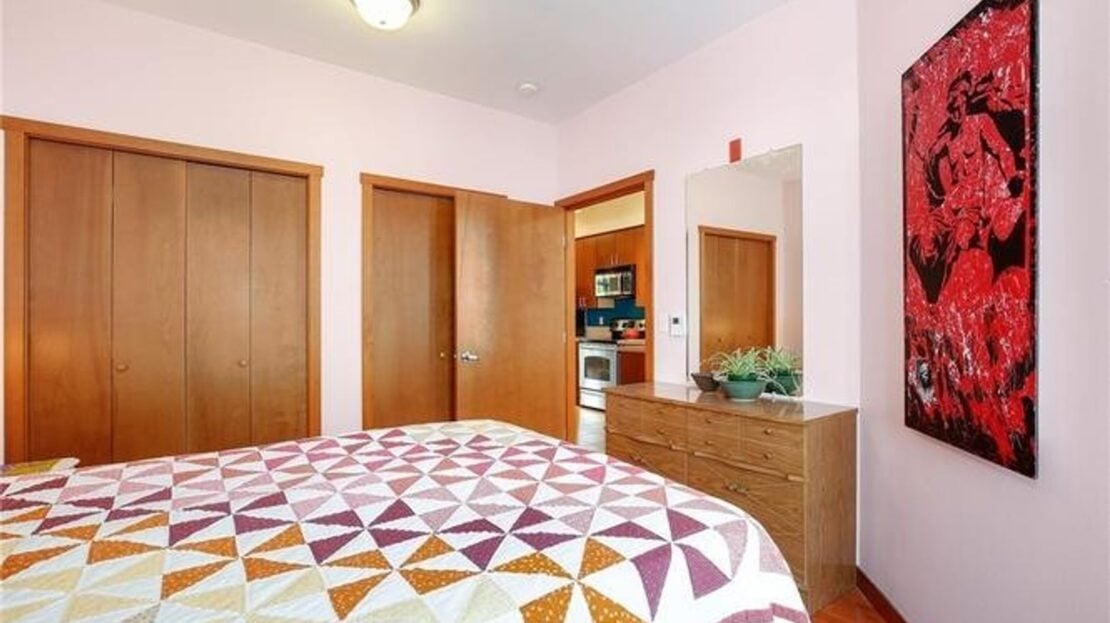 910 Gladstone #209 - Bellingham - Washington - 2 bed, 1 bath rental property