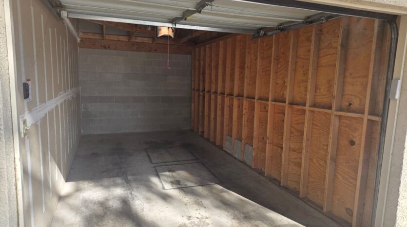 920 N. Sloan Lane Apt 102 - Las Vegas - Nevada - 2 bed, 2 bath rental property