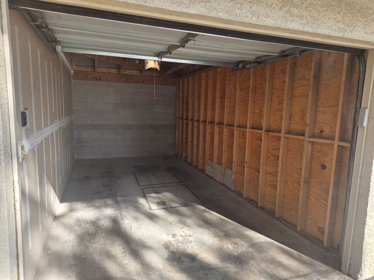 920 N. Sloan Lane Apt 102 - Las Vegas - Nevada - 2 bed, 2 bath rental property