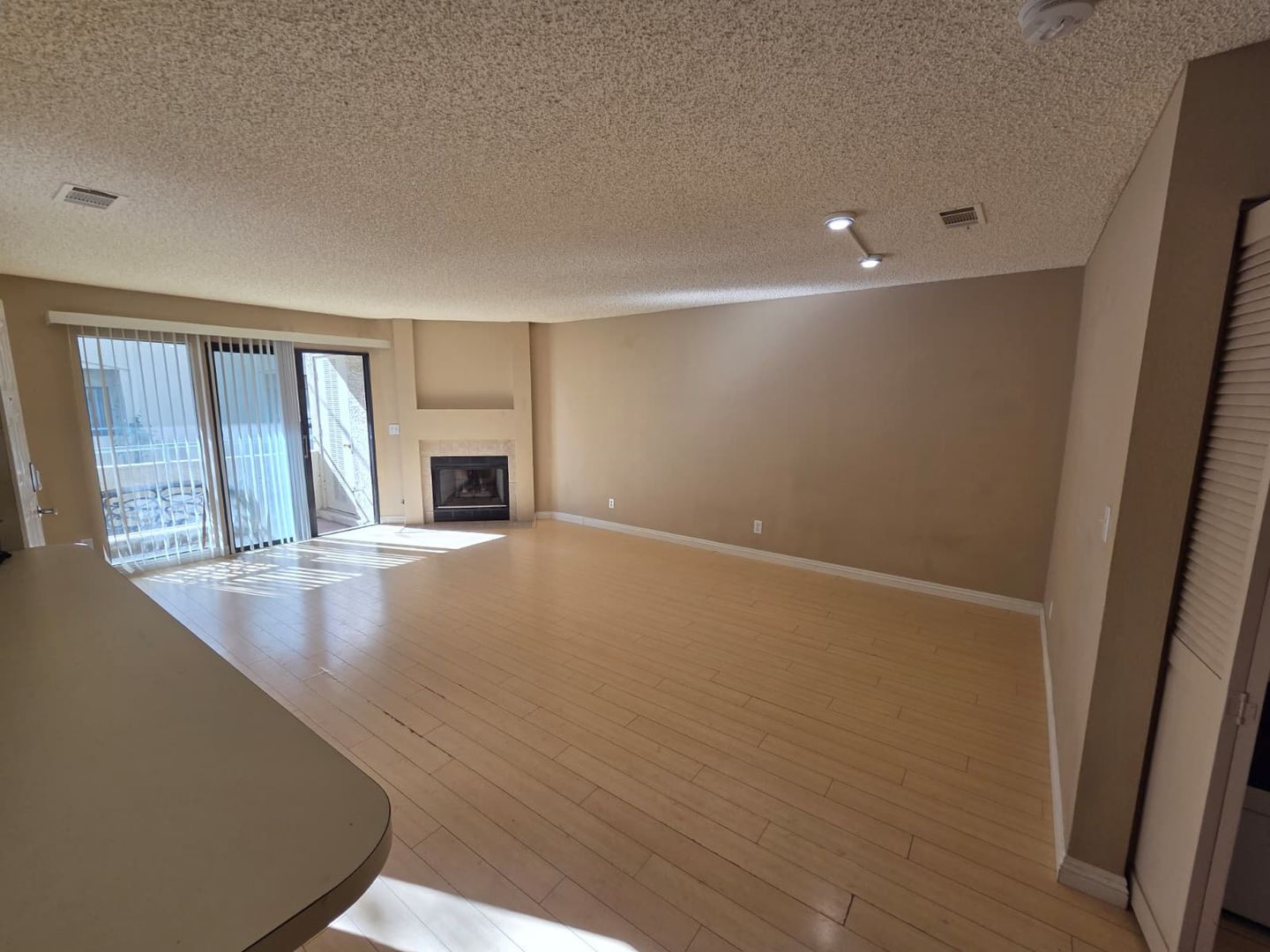 920 N. Sloan Lane Apt 102 - Las Vegas - Nevada - 2 bed, 2 bath rental property