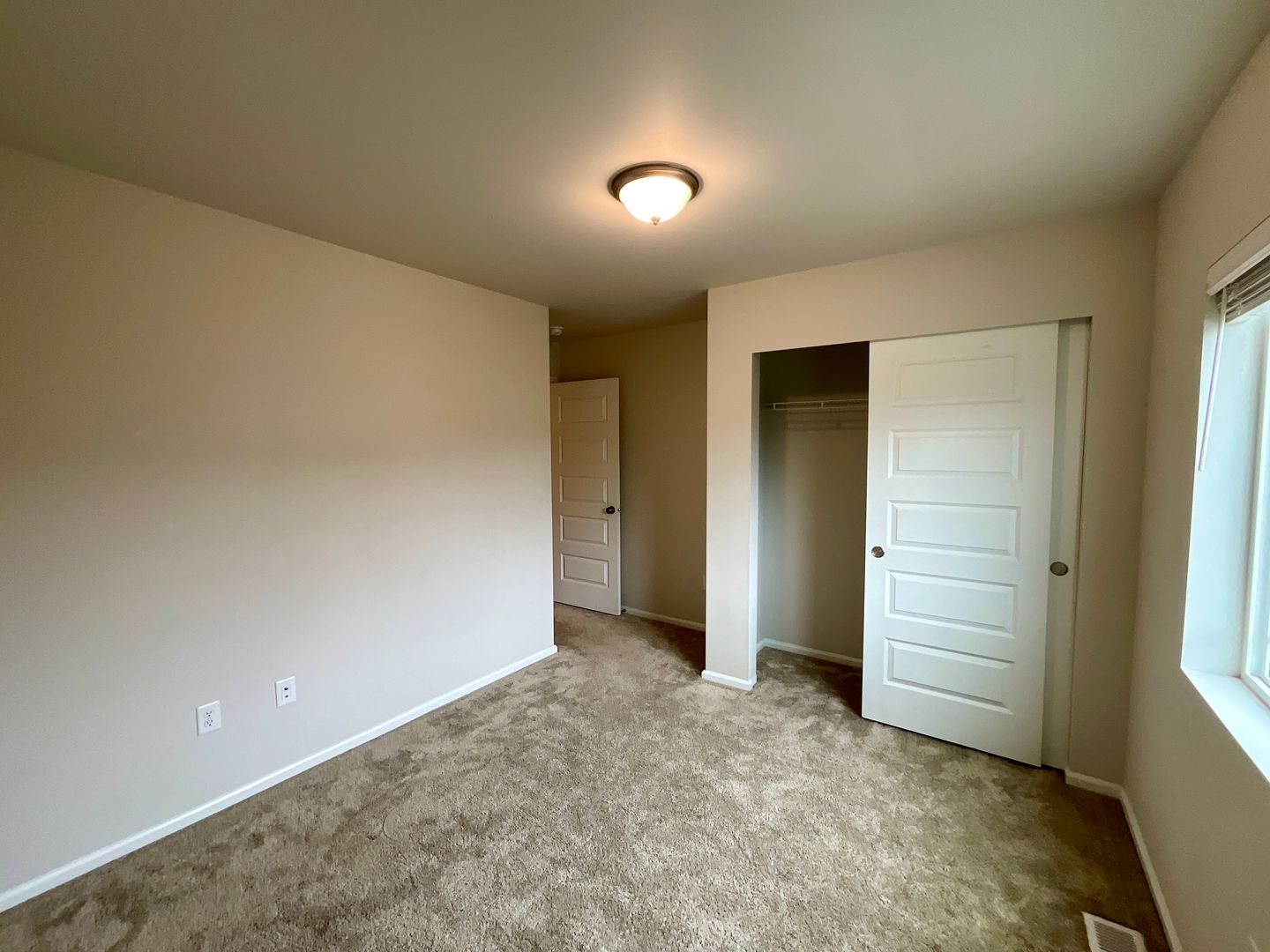 926 Wyndham Pl - Sultan - Washington - 4 bed, 2.5 bath rental property