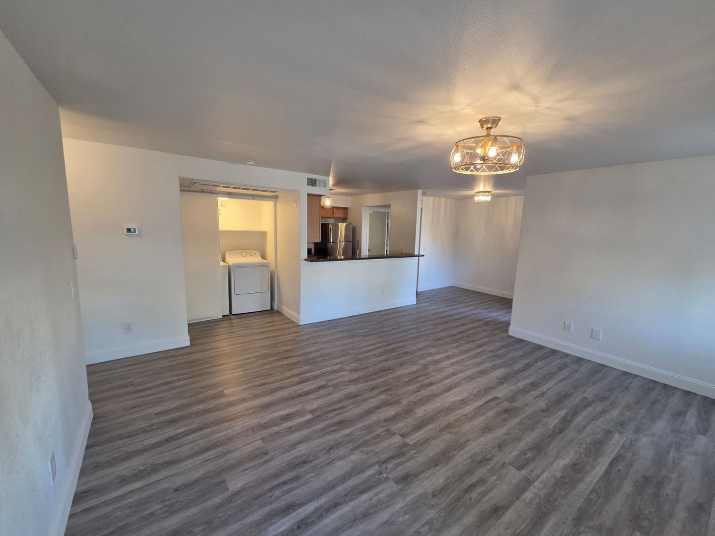 9325 West Desert Inn Road Building 16 unit 111 - Las Vegas - Nevada - 2 bed, 2 bath rental property